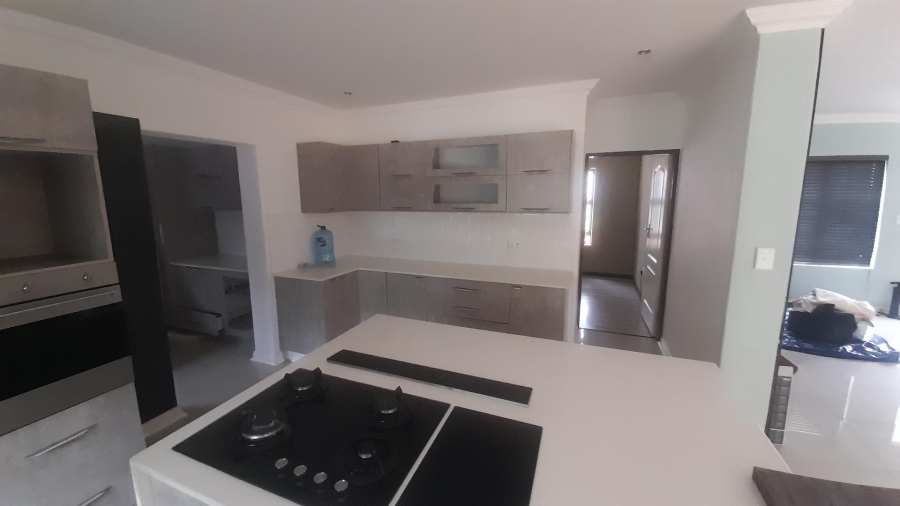 4 Bedroom Property for Sale in Birdwood Estate North West